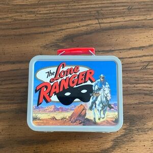 23:11 Vintage The Lone Ranger Mini Lunchbox